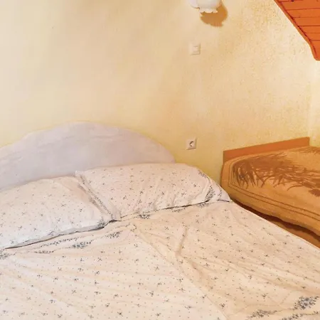 Three-bedroom In * Zamárdi