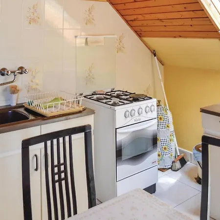 Appartamento Three-bedroom In Zamárdi